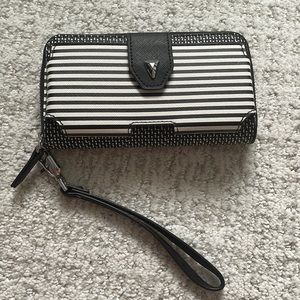 Stella & Dot Black and White Clutch Wristlet